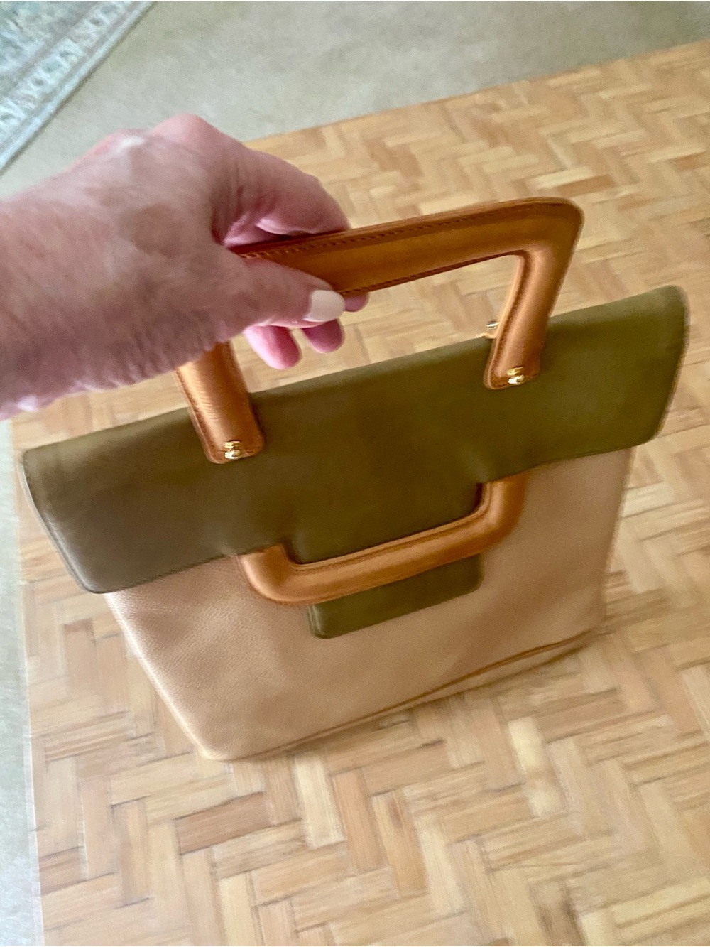 Olive and Tan  Leather Top-Handle Women's Bag - Jane August - Made in Italy